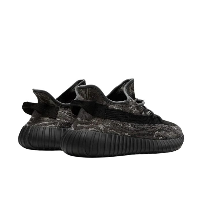 Adidas Yeezy 350 "Dark Salt" - Imagen 5