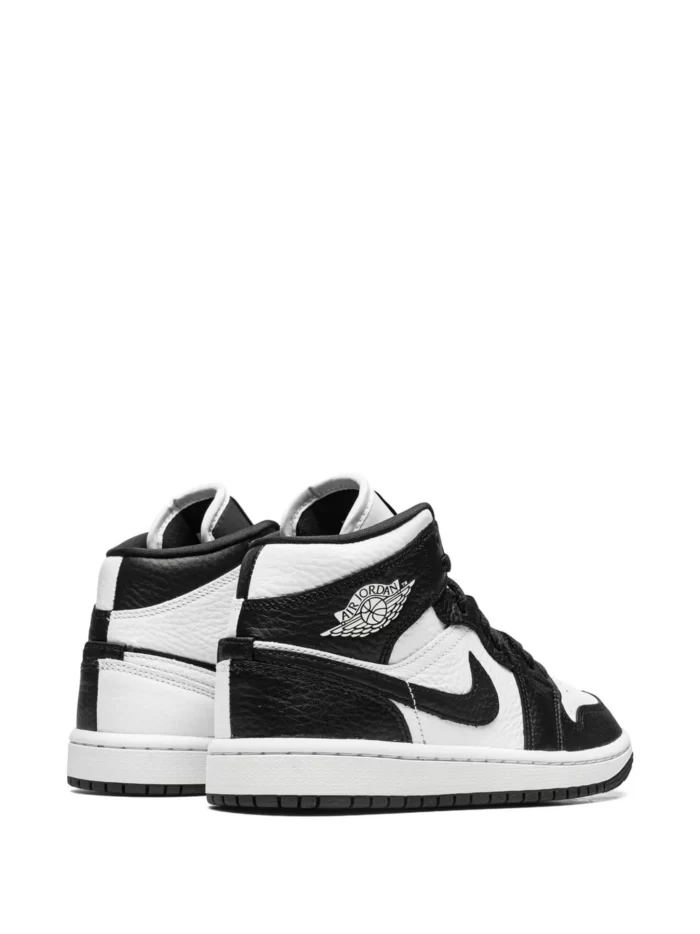 Jordan mid black and white - Imagen 2