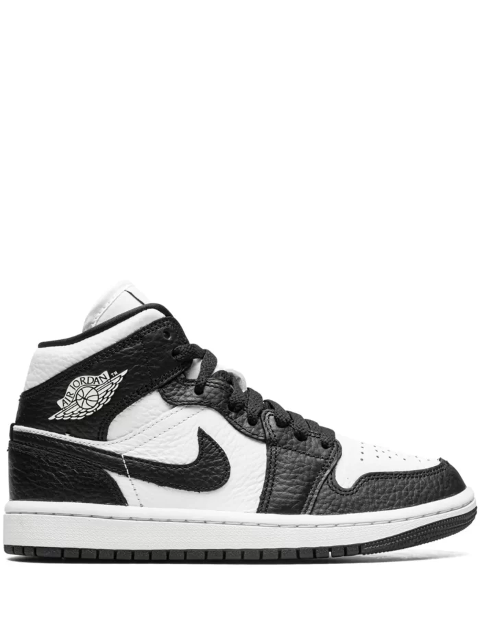 Jordan mid black and white