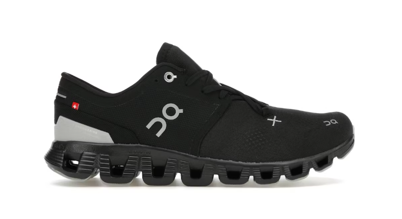 On Running Cloud x3 Negro